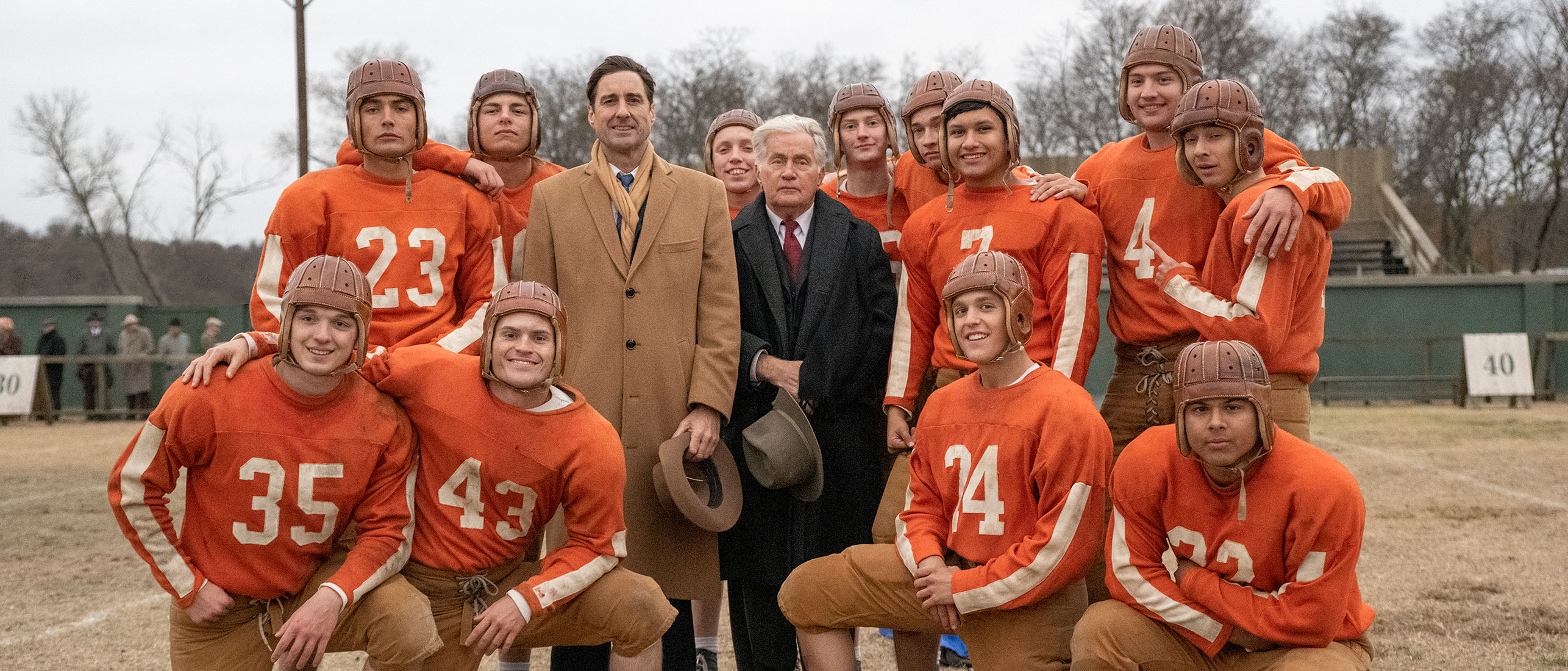 12 могучих сирот. 12 могучих сирот (12 mighty orphans) 2021. 12 могучих сирот 2021. 12 могучих сирот реальная история. 12 mighty orphans.